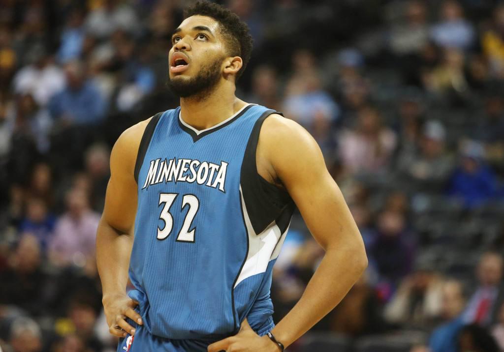 场角逐中 场角逐中