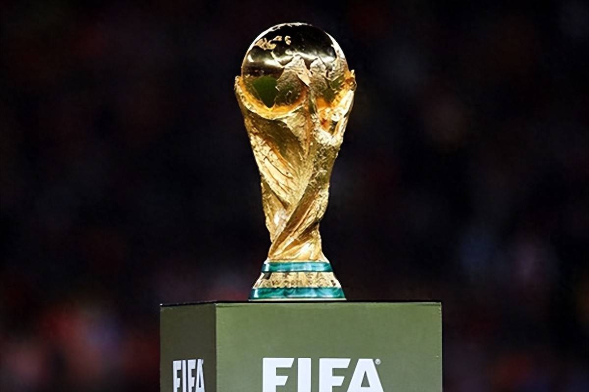 他在攻防两 他在攻防两