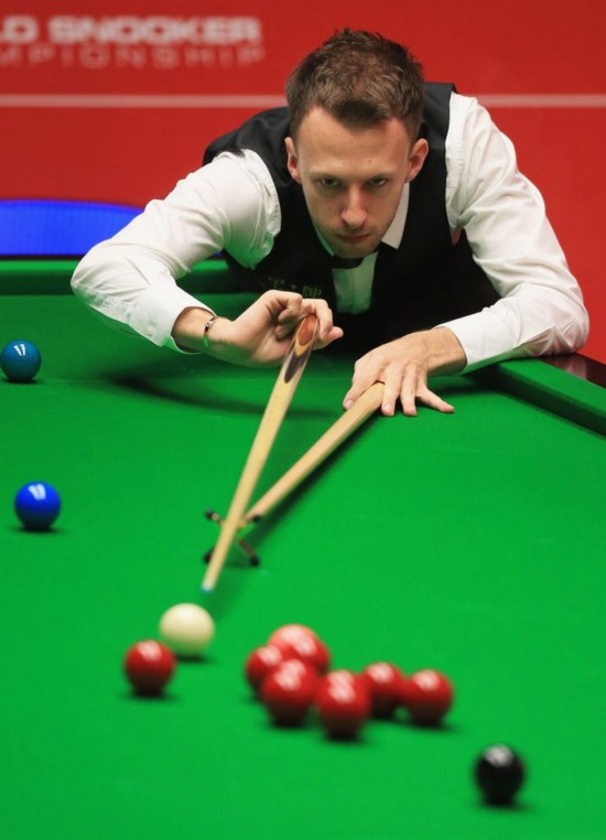 葡萄牙队10名球员面临染黄次回合停赛风险，C罗、B席在列.