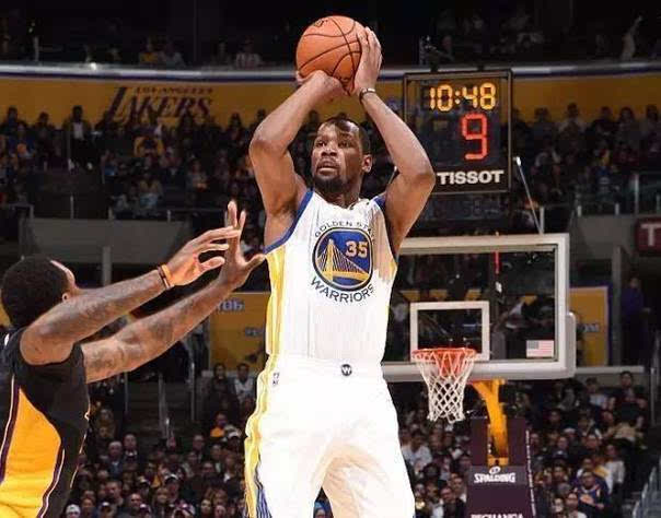 一直是球迷 一直是球迷